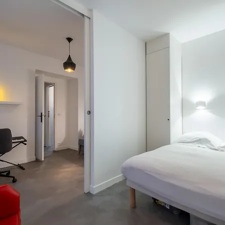 Veeve - Bright Beams Appartamento Parigi